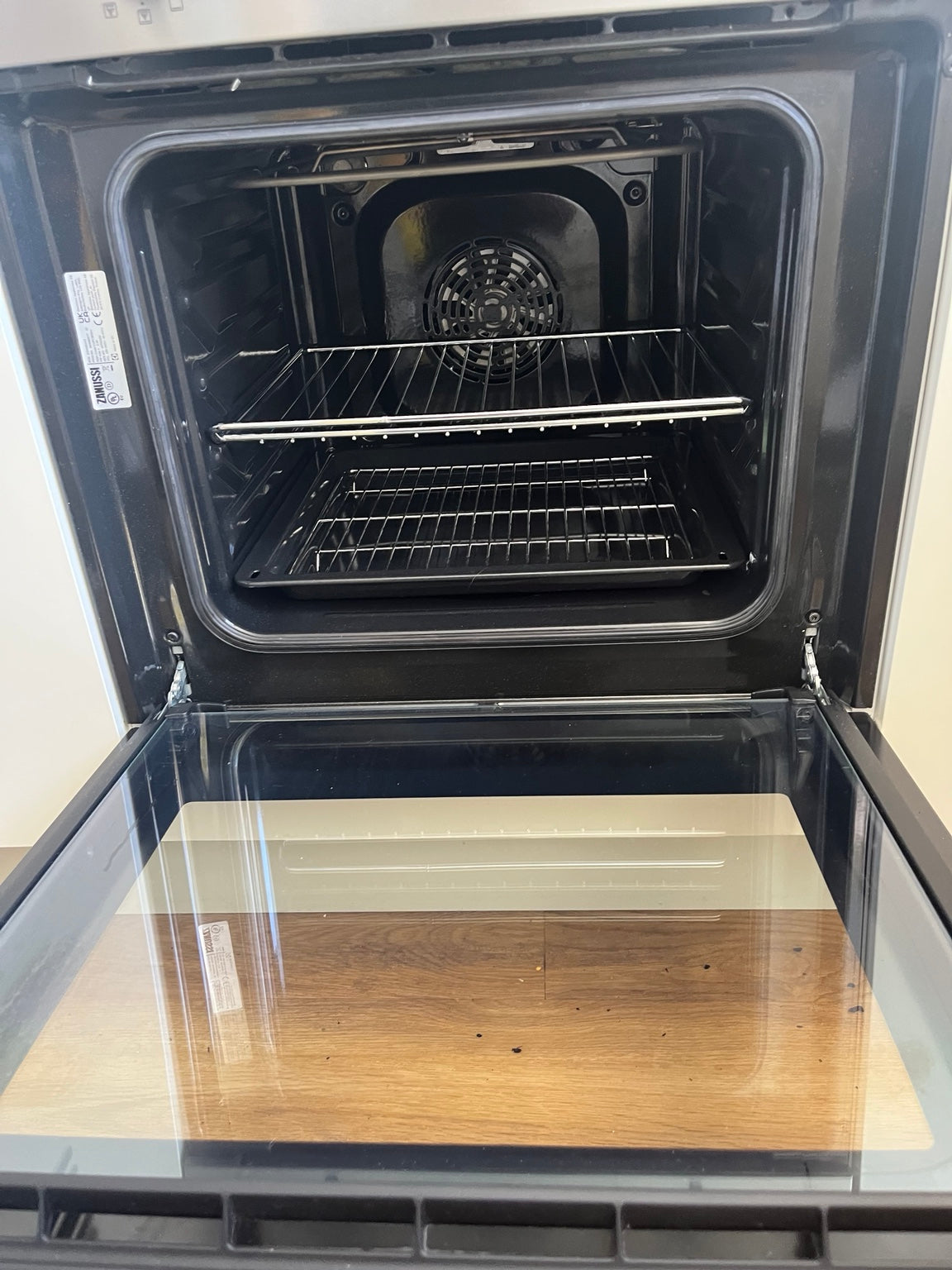 Oven after cleaning